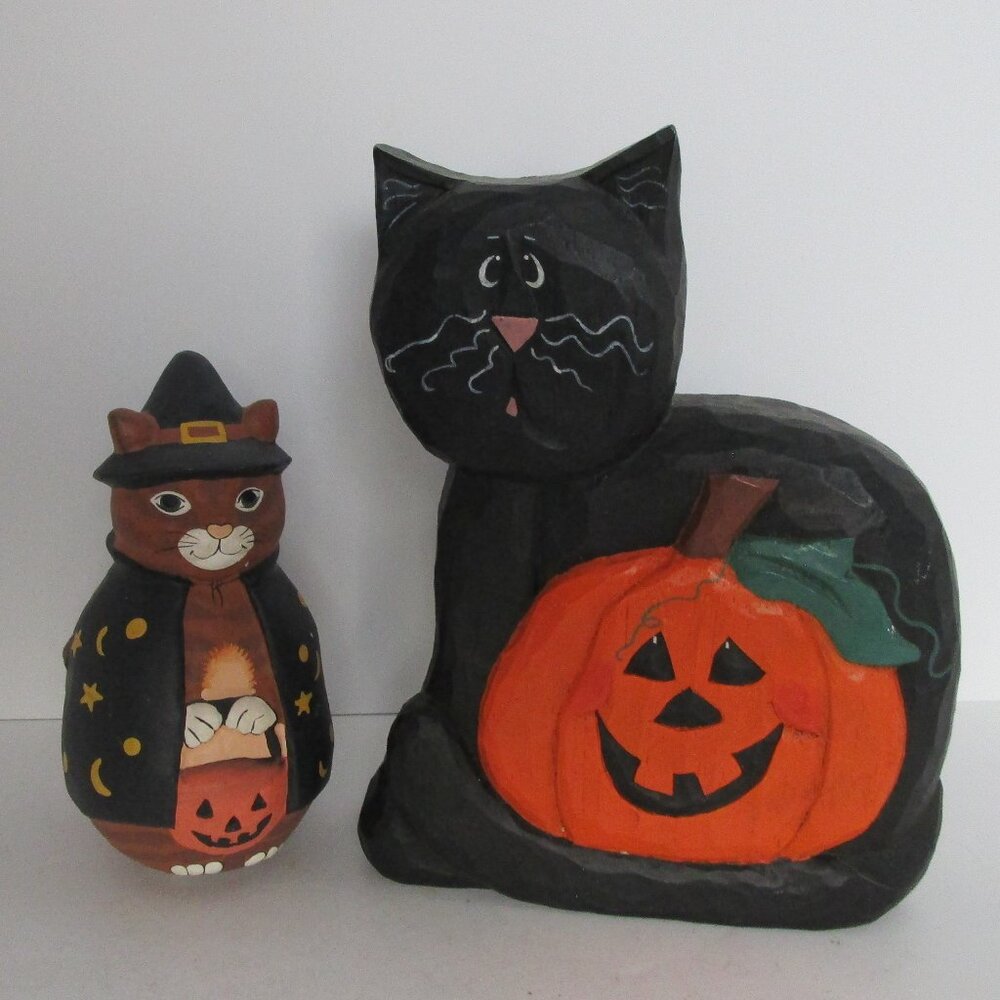 two Halloween cat decorations